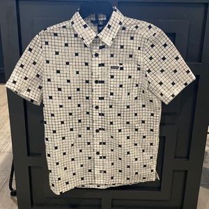 Boy’s Volcom shirt